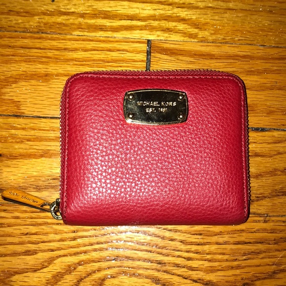 Small leather Michael Kors Wallet - Picture 1 of 3